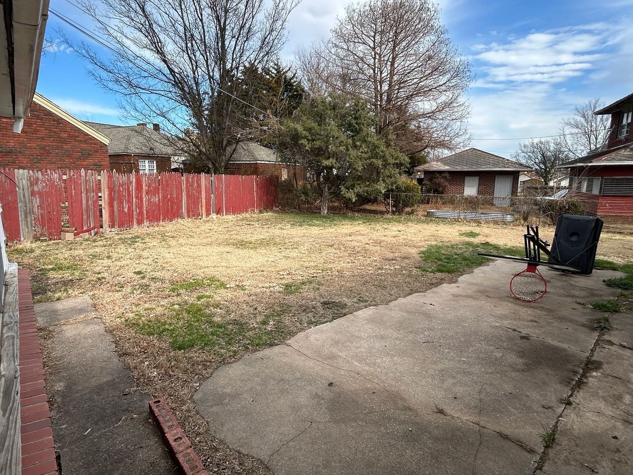 5 E Victoria St - Photo 2 of 22