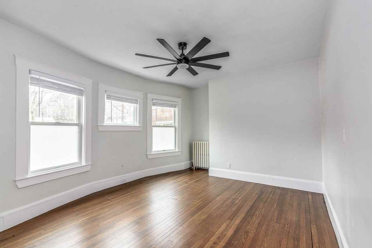 369 Tappan St #6 - Photo 4 of 11