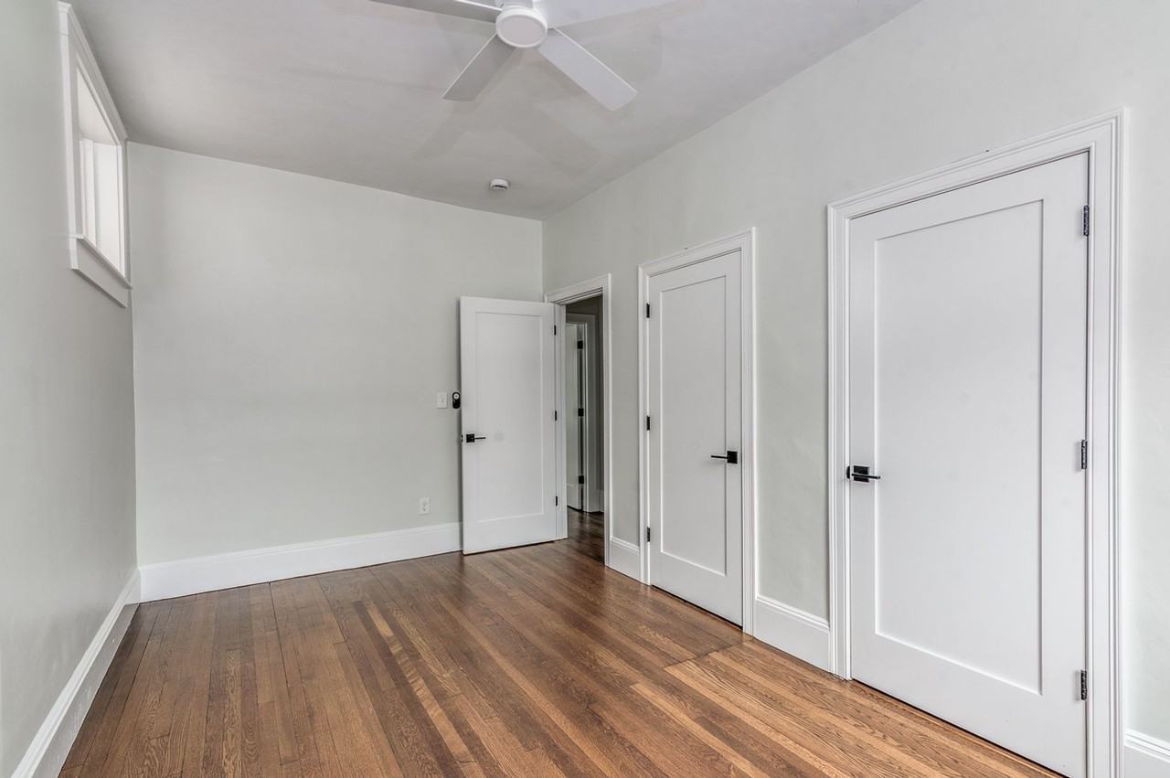 369 Tappan St #6 - Photo 7 of 11