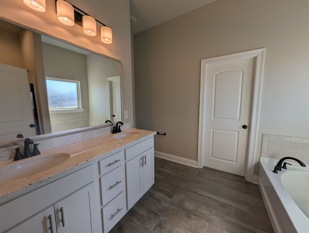 106 Vienne Trce - Photo 6 of 13