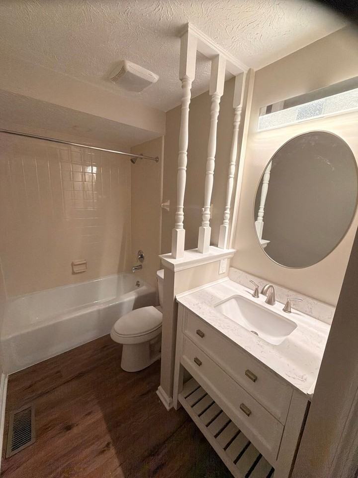 1325 Rosehaven Cir - Photo 5 of 16