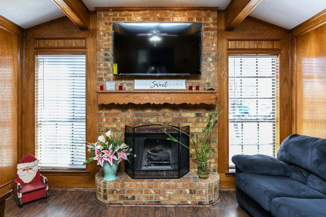 205 Josey Ln - Photo 5 of 25