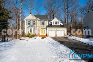 featured image of 2920 Middle Bridge Ct