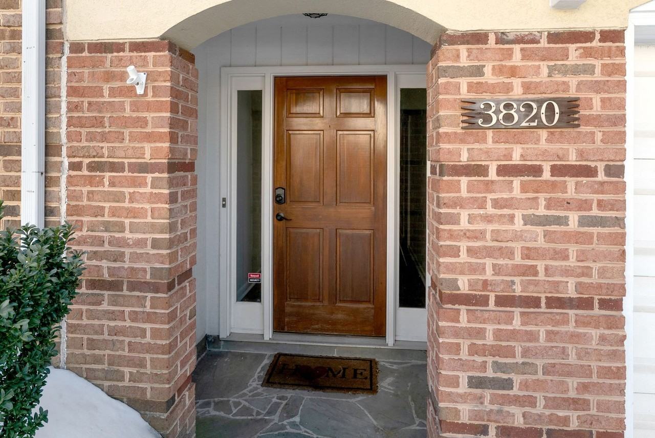 3820 White Post Ct - Photo 4 of 41