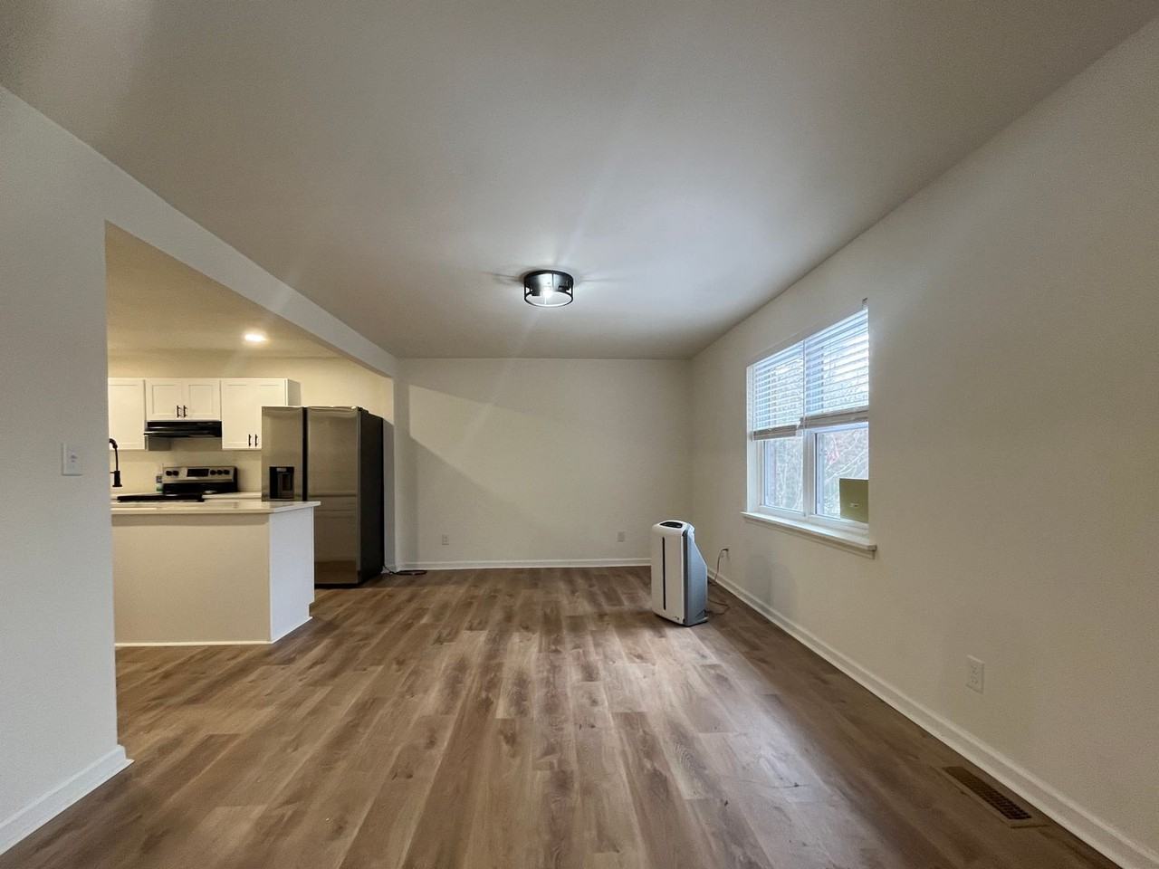 4 Easy St - Photo 4 of 20