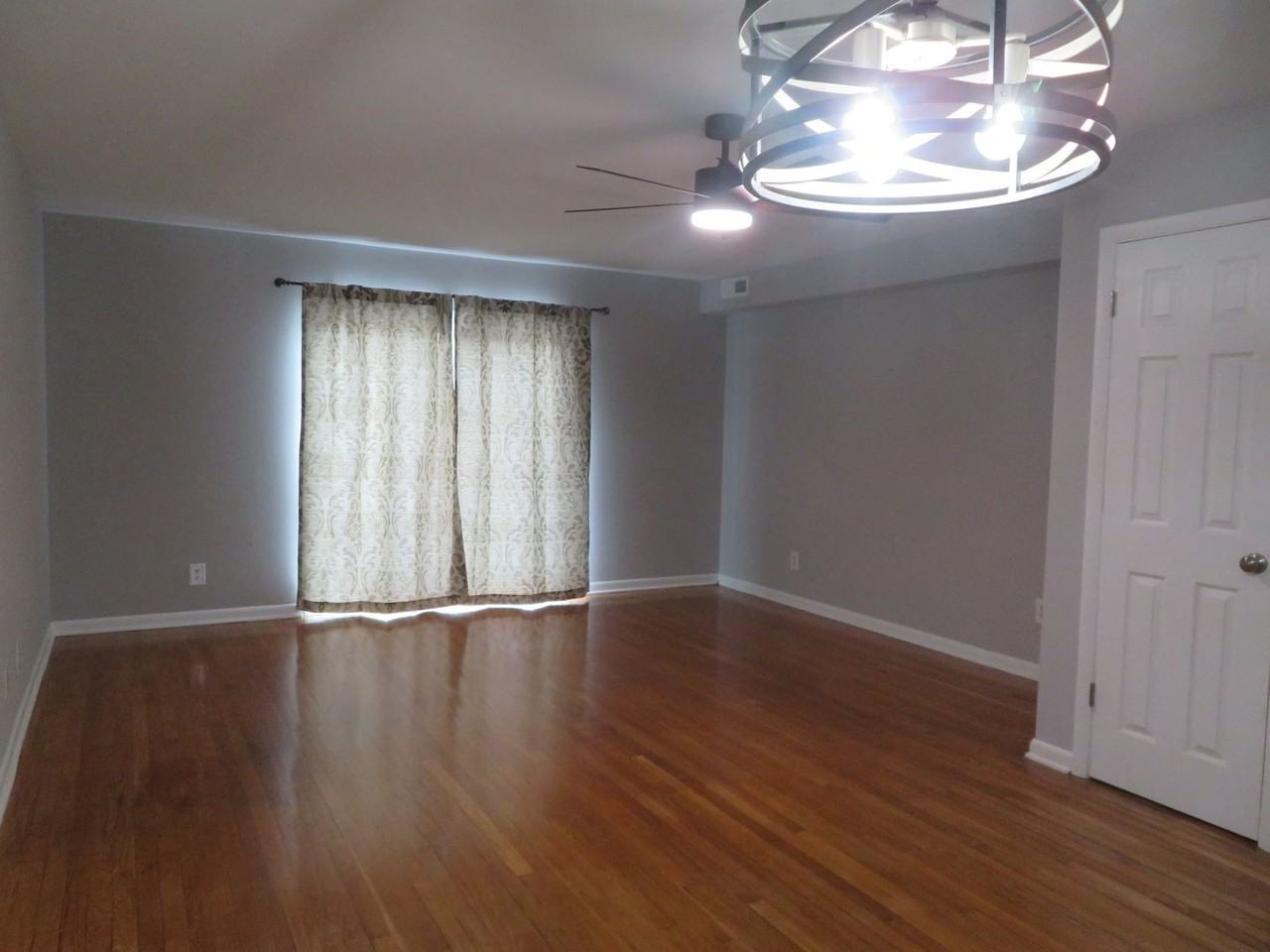 200 Walnut Blvd - Photo 6 of 15