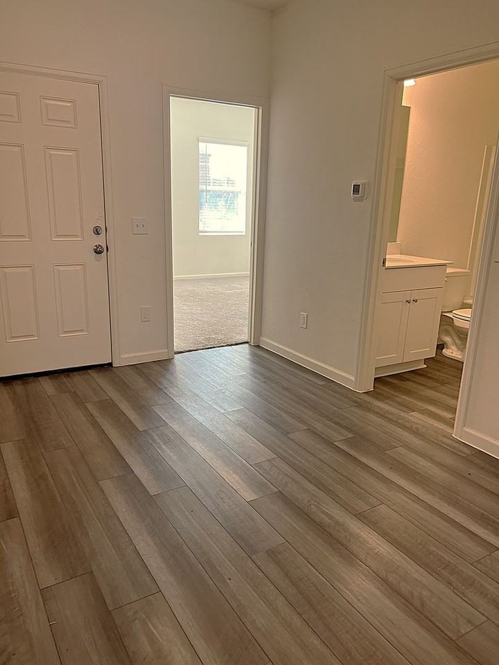 14715 Peaceful Way - Photo 4 of 34