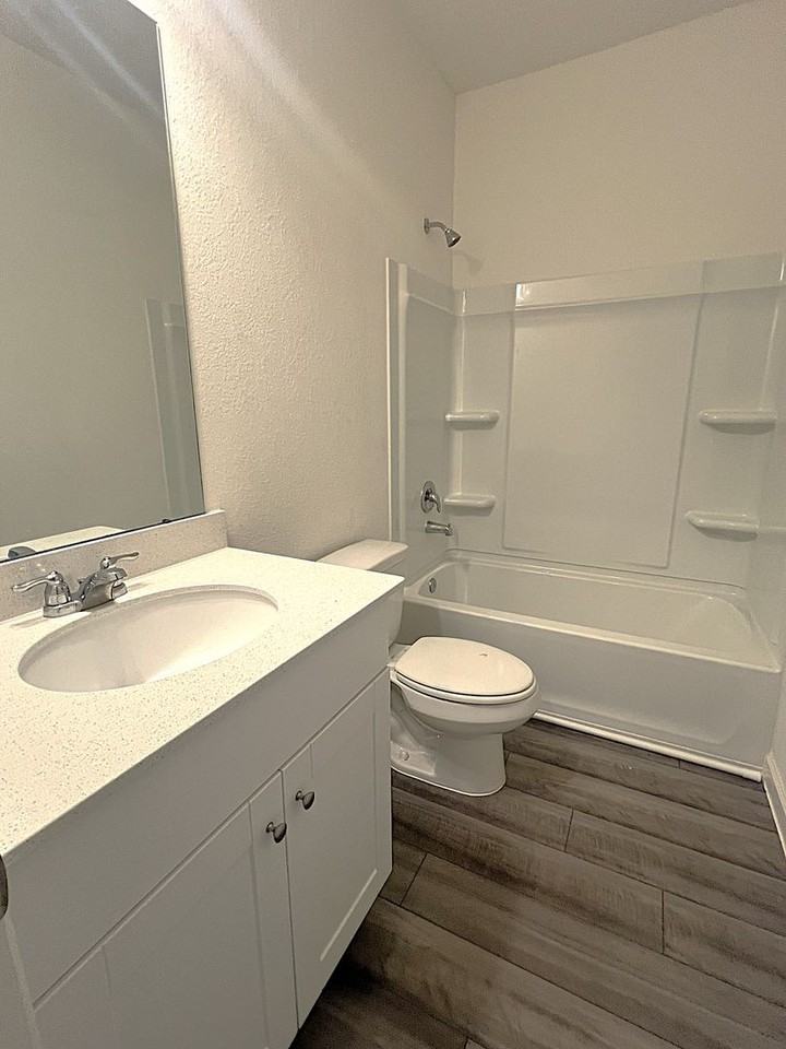 14715 Peaceful Way - Photo 7 of 34