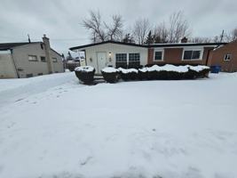 featured image of 4473 Buchanan Ave