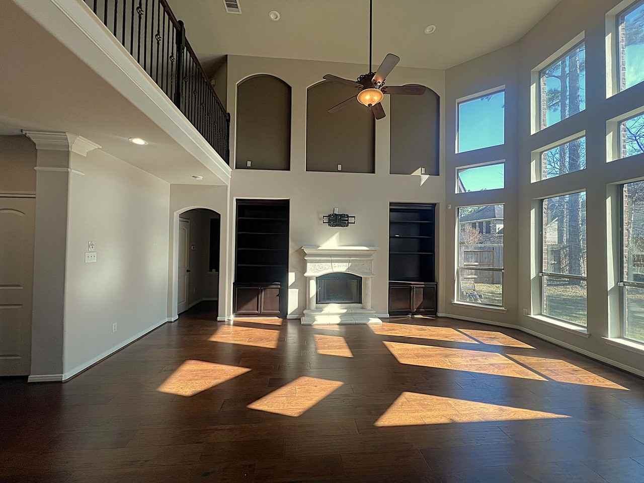 12434 Fossil Point Ln - Photo 6 of 50