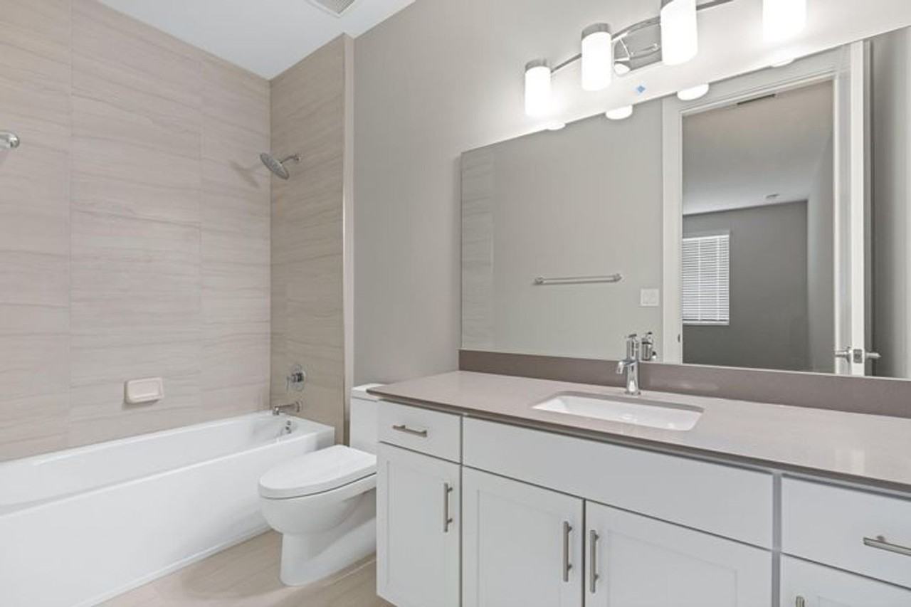 3748 Lambert Ave - Photo 5 of 11