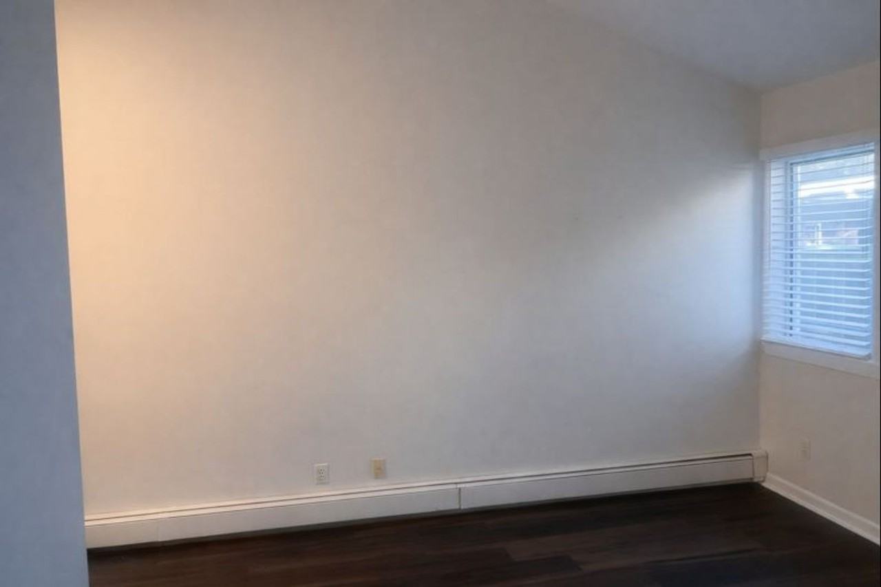 445-A Lenox Rd - Photo 7 of 9