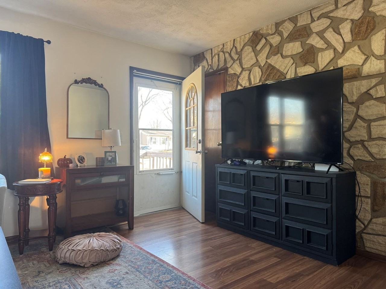 7613 Teal St - Photo 5 of 22