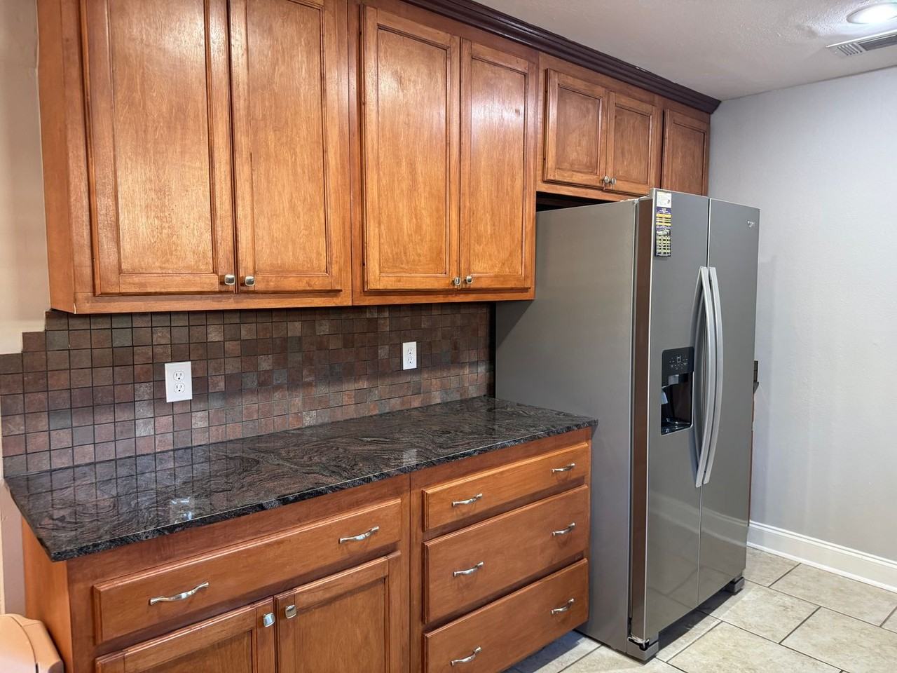 582 Jennifer Jean Dr - Photo 2 of 11