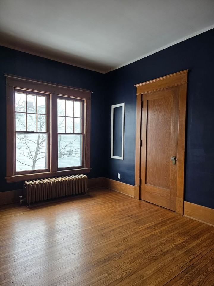 415 S Main St - Photo 6 of 31