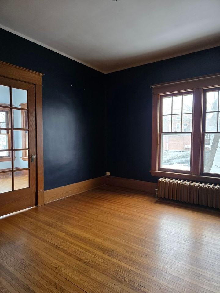 415 S Main St - Photo 7 of 31