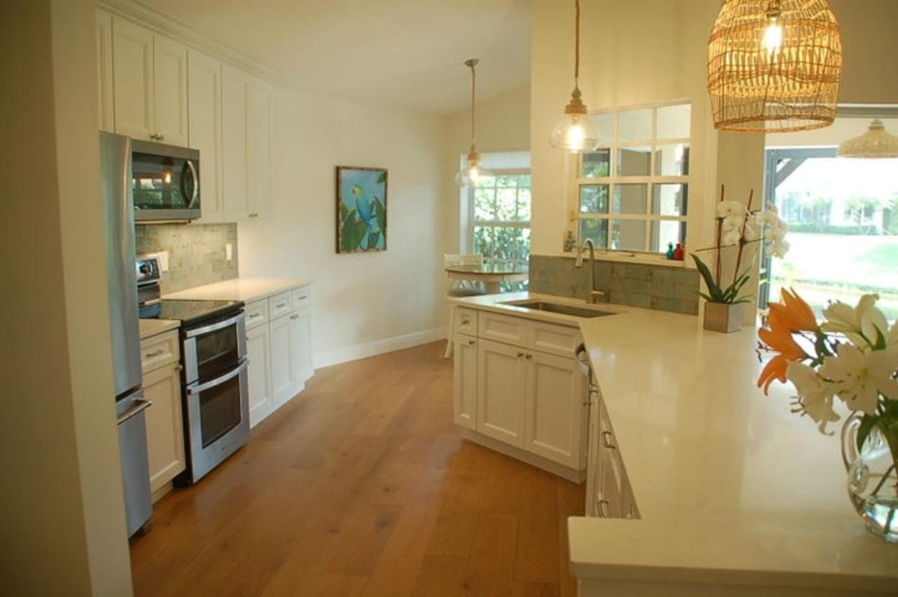 16450 Riverwind Dr - Photo 3 of 22