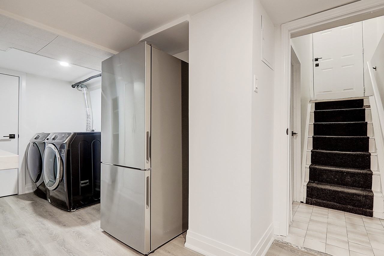 130 Lambton Ave #BS - Photo 6 of 23