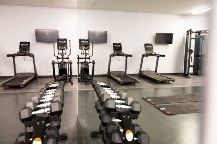 Treanor Terrace Apartments - Photo 4 of 50