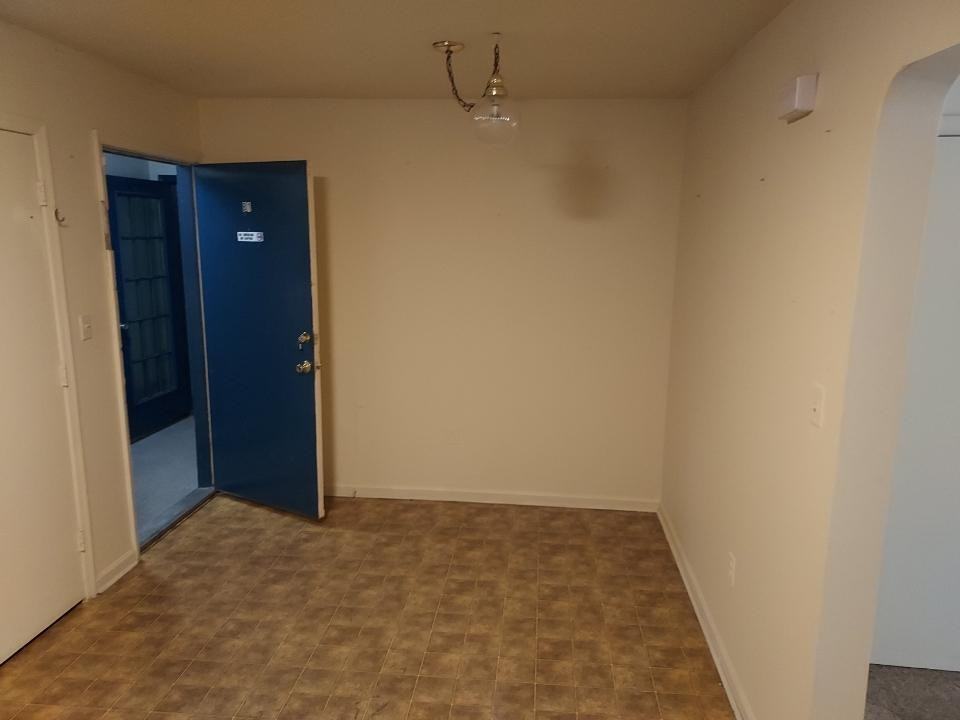 823 Springfield Road - Photo 2 of 8