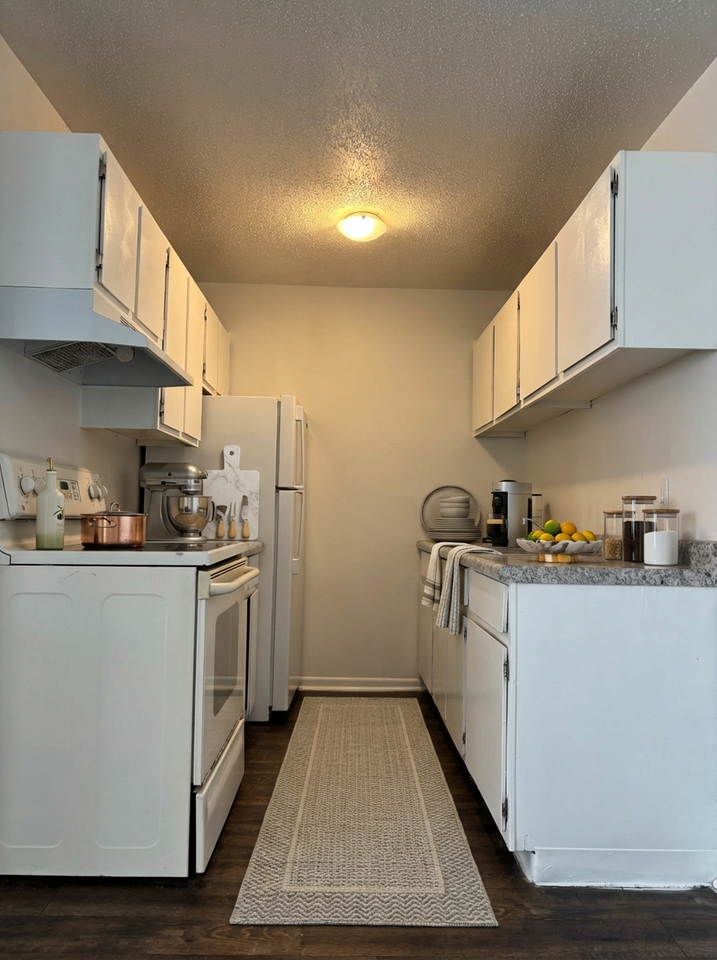 4471 High Street - Photo 2 of 10