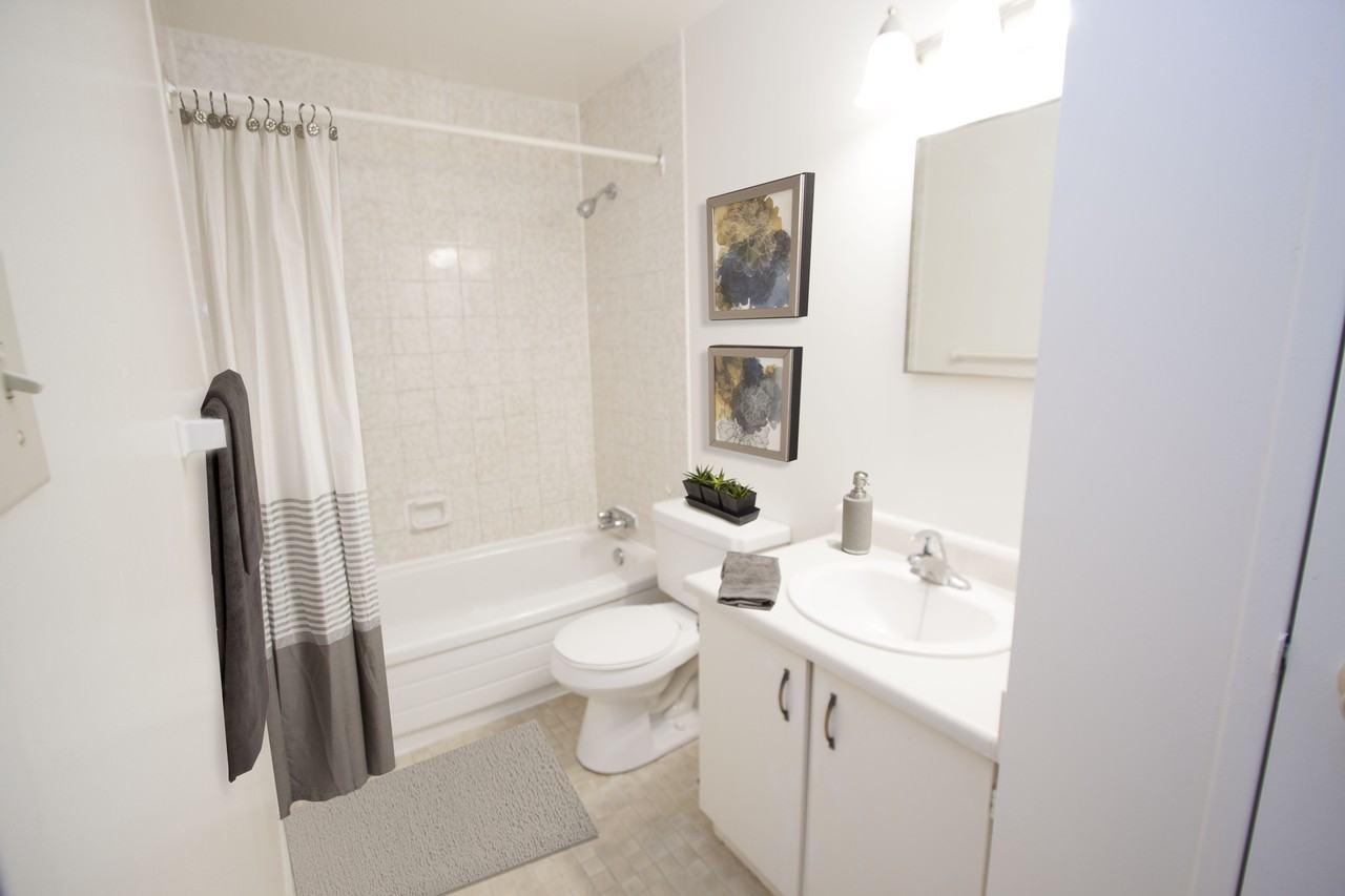 Beaverbrook Towers III - Photo 5 of 23