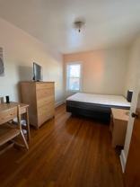 522 West Third Street, 2E - Photo 1 of 1