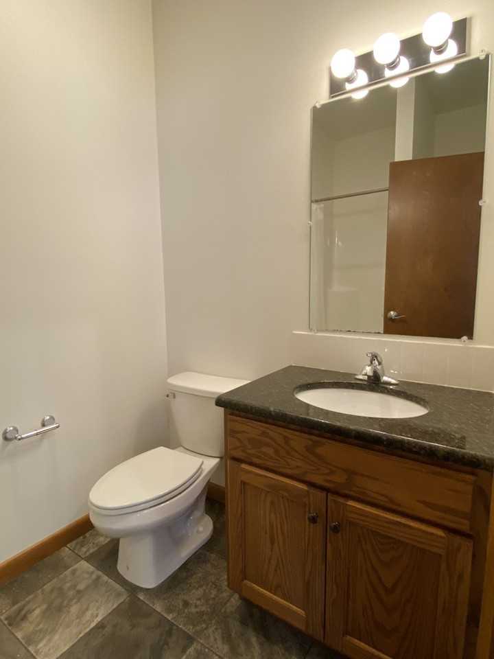 941 West 3rd Street - Unit 2 - Photo 5 of 13