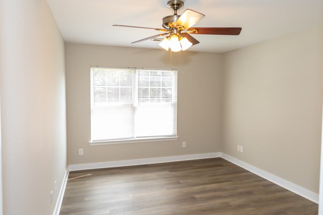 341-01: East Harper Ave Apartments - Photo 6 of 50