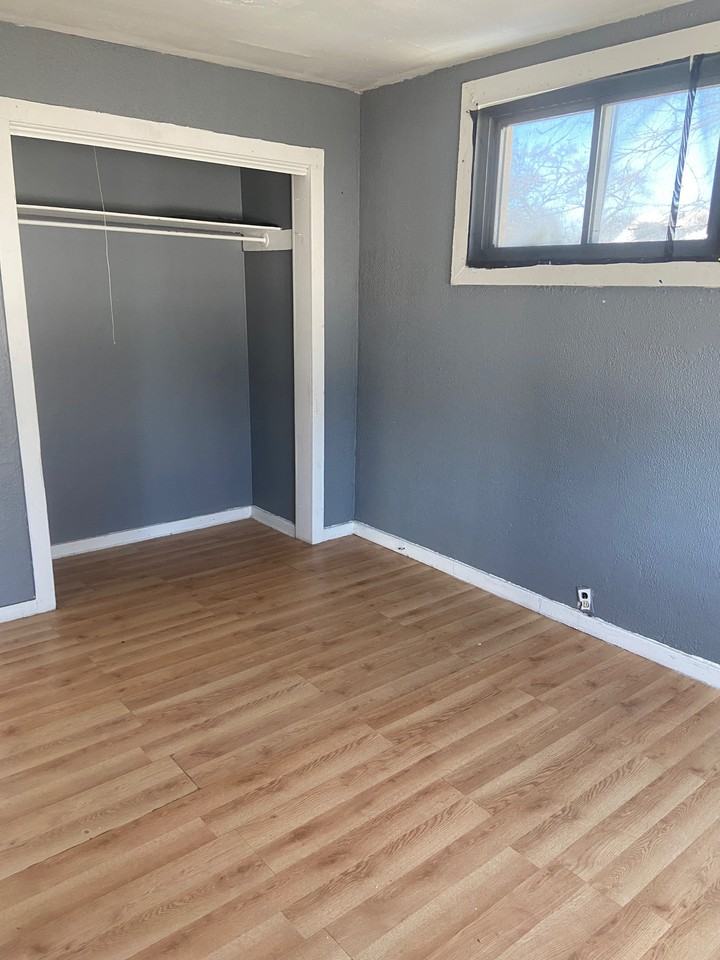 2926 Francis Street - Photo 7 of 9