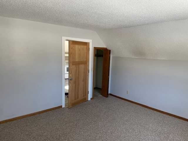 682 Maple Street - Upper - Photo 3 of 9