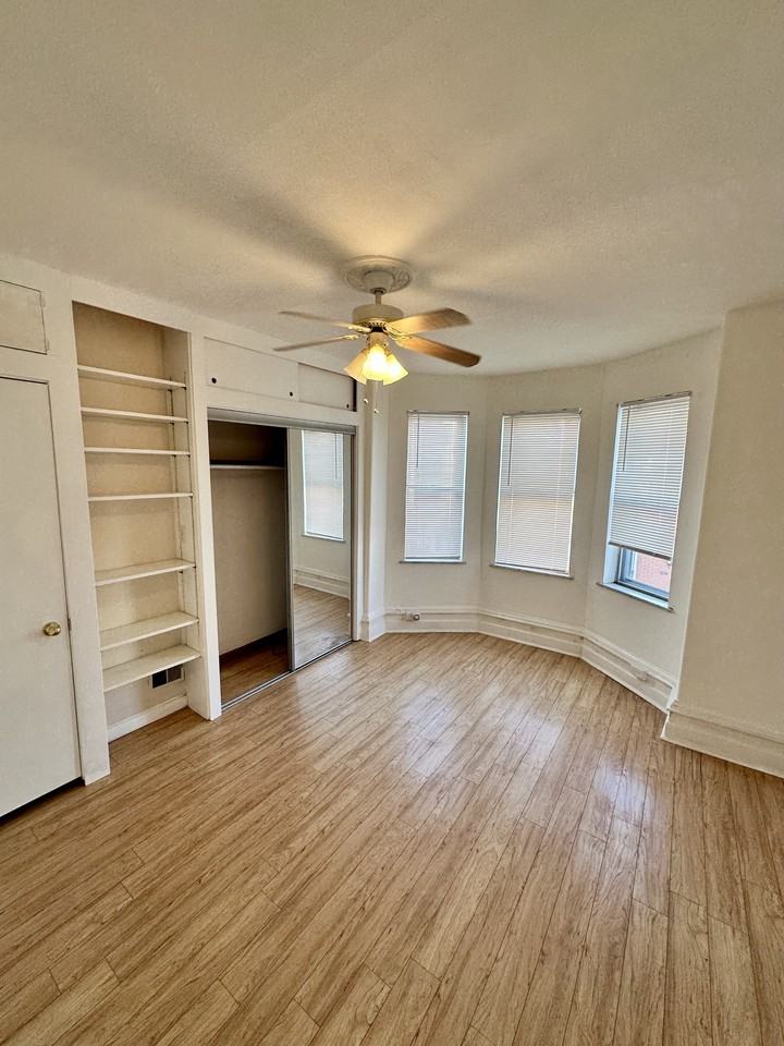 2026 Mercy St - Photo 4 of 26