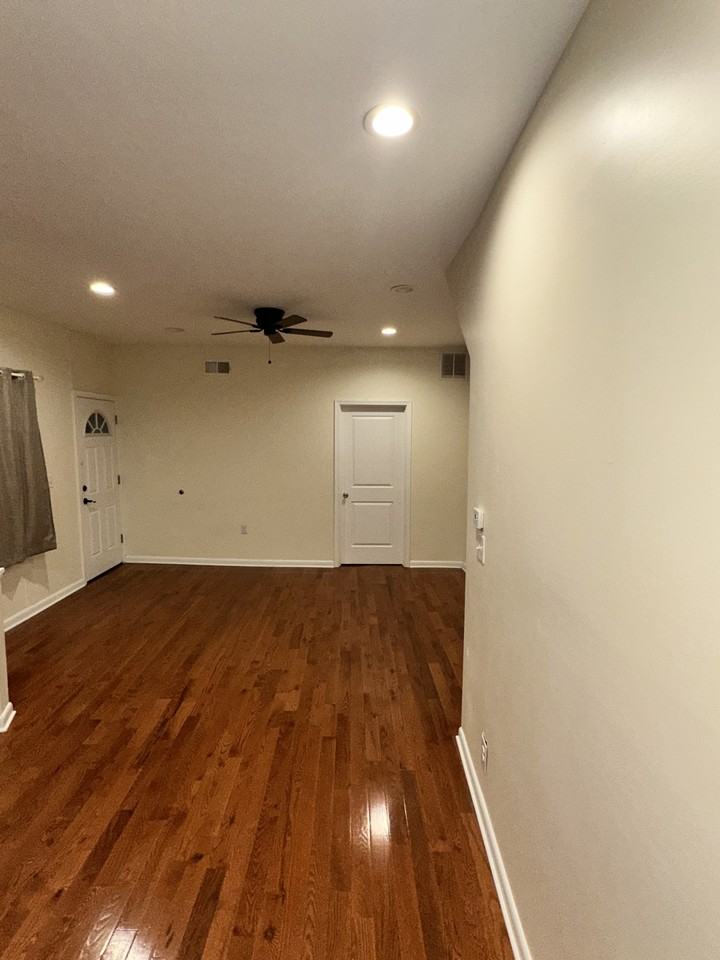 1032 West Moyamensing Avenue - Photo 2 of 17