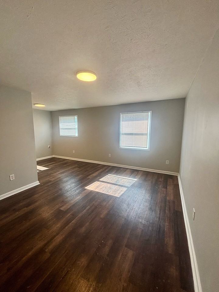 3409 Shanks Lane - Photo 2 of 8