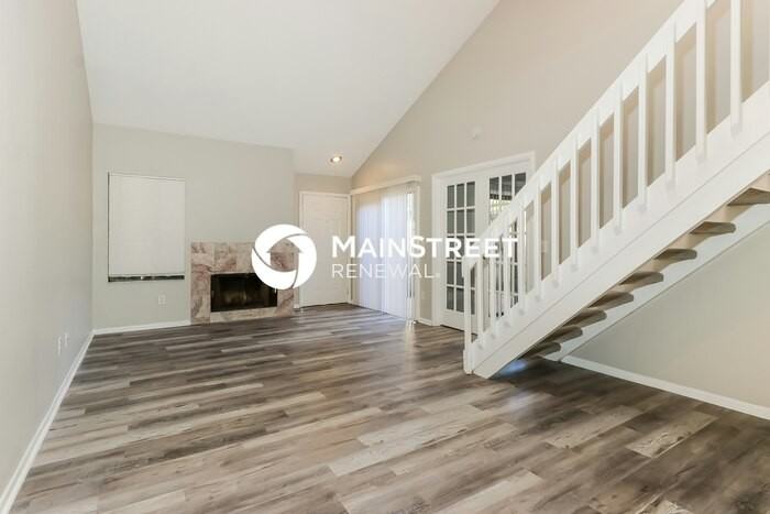 4120 Palm Bay Cir - Photo 4 of 18