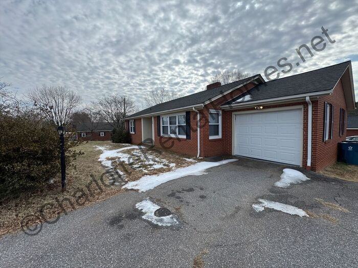 1686 North Carolina 90 - Photo 3 of 12