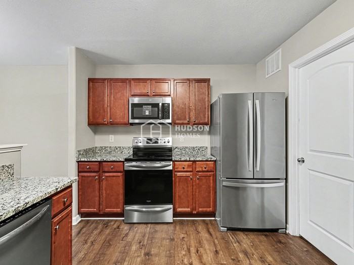 6832 Planting Ct - Photo 7 of 24