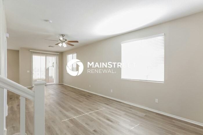 1510 E Sonrisas St - Photo 3 of 17