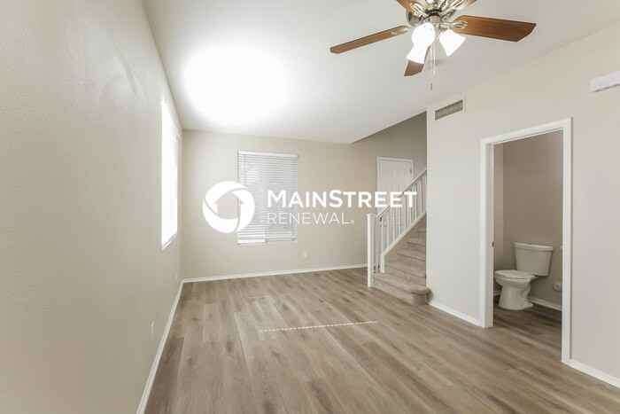 1510 E Sonrisas St - Photo 4 of 17