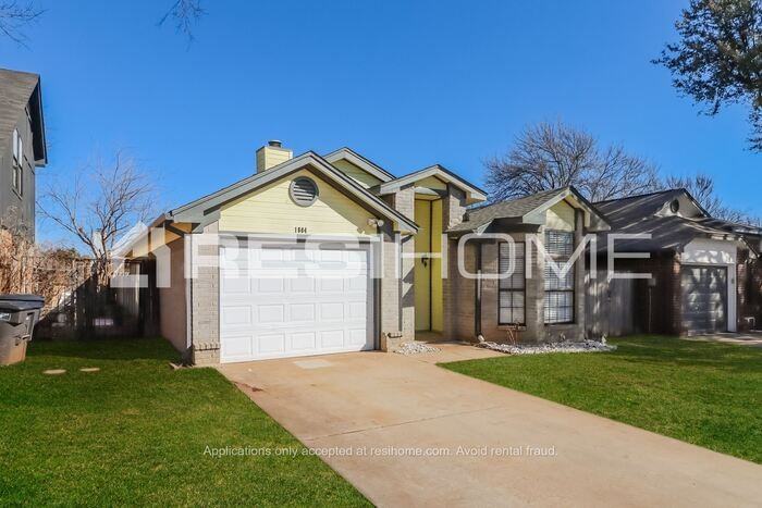 1804 Woodhall Way - Photo 2 of 18