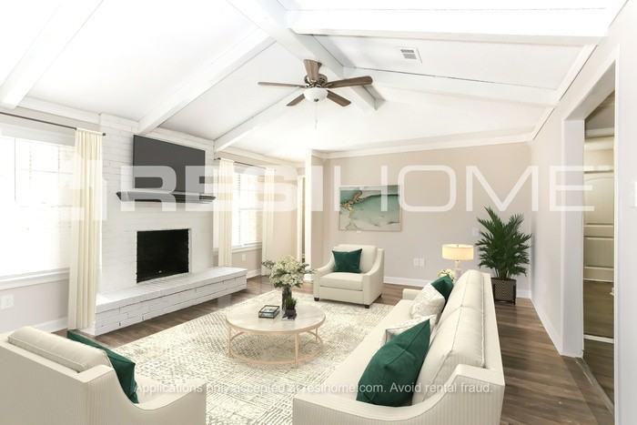 4707 Summer Ln - Photo 4 of 18