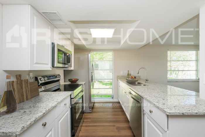 6935 El Camino Paloma St - Photo 3 of 19