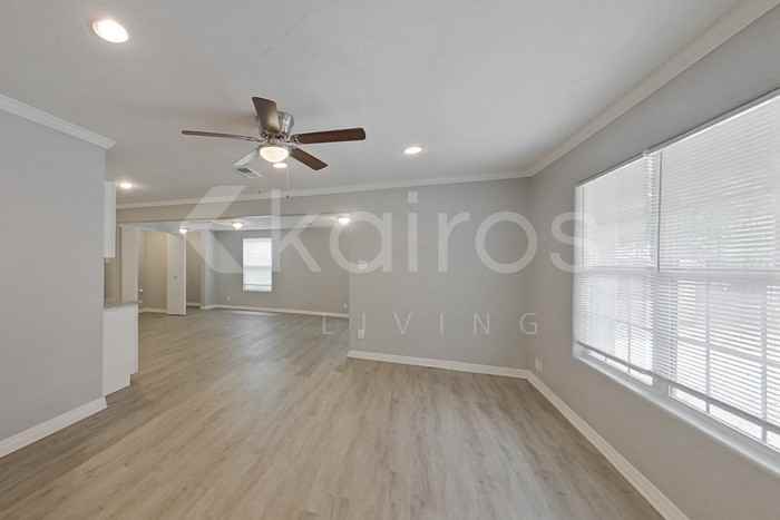 1604 Norman St - Photo 4 of 21