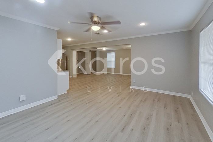 1604 Norman St - Photo 5 of 21