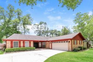 featured image of 711 Equinox St