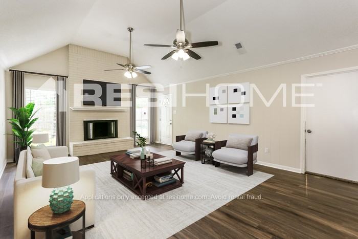 711 Equinox St - Photo 6 of 19