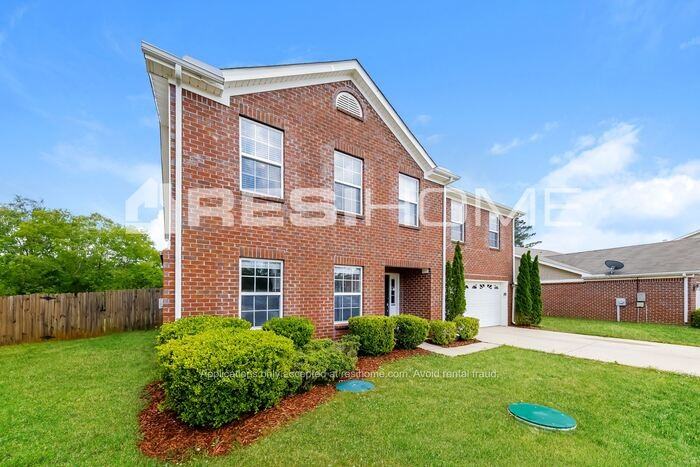 429 Jasmine Dr - Photo 2 of 24