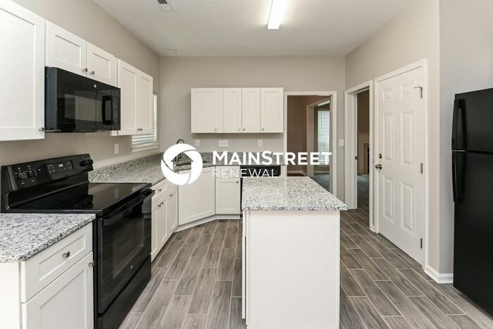 8408 Bristol Ford Pl - Photo 5 of 17