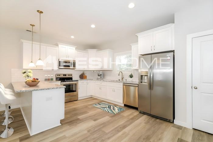 1327 Log Cabin Rd - Photo 2 of 22