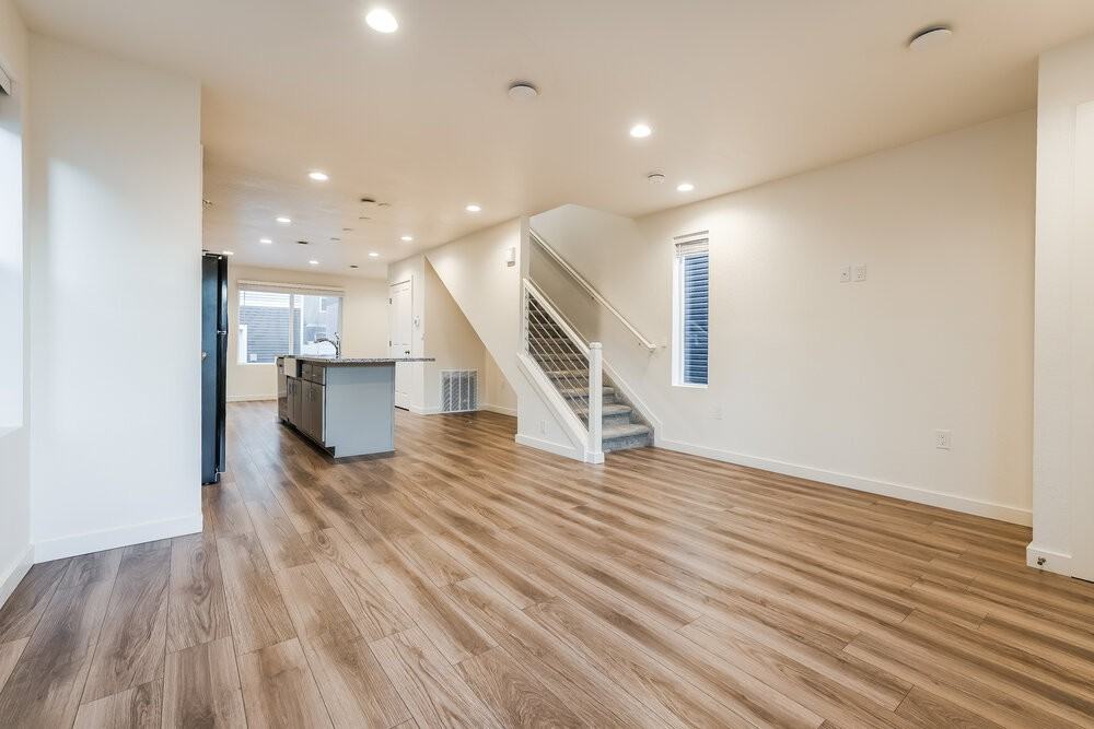 4735 Tower Dr - Photo 5 of 17